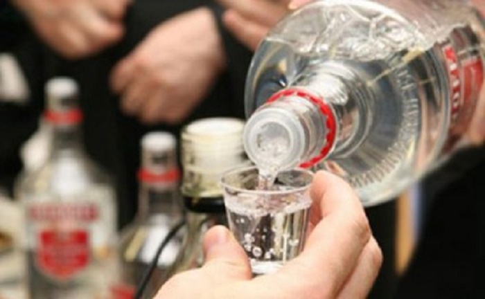 Bakıda hər gün 5-6 kişi içkidən xəstəxanalıq olur